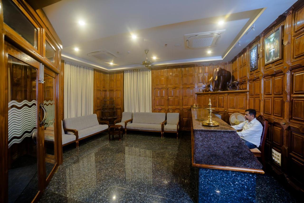 Hotel Guruvayur Darshan المظهر الخارجي الصورة